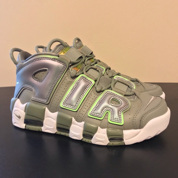 uptempo iridescent